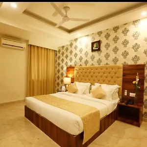 *** Hotel Ventus By Anvi Near Delhi Airport India